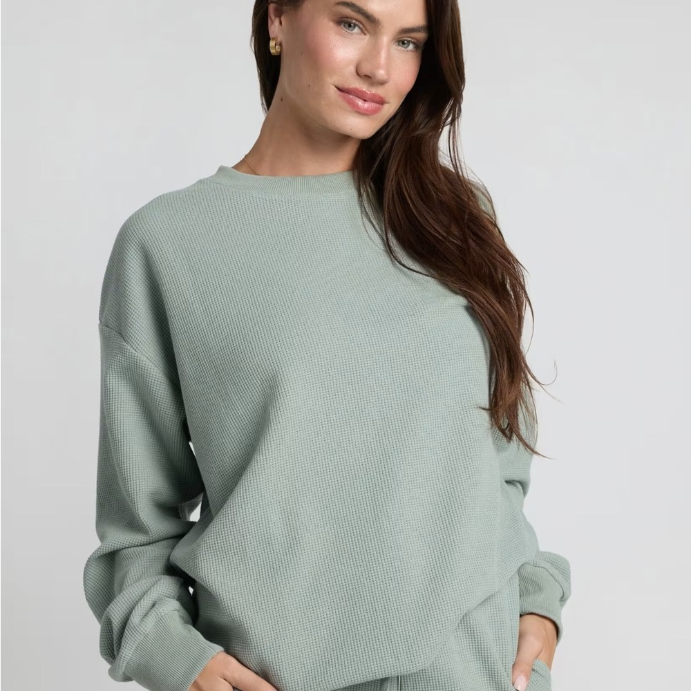 NWT Comfrt Sage Green Waffle Knit Sweater